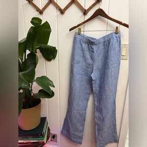 Chicos blue pin striped 100 percent linen pants.
